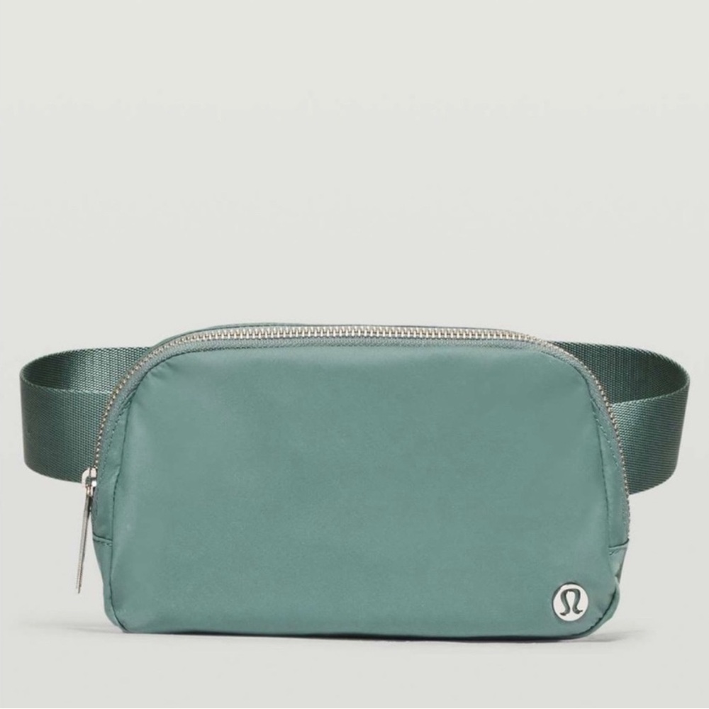 Lululemon Everywhere Belt Bag Tidewater Teal - Brand New with Tags